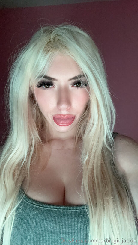 Barbiegirljackie art star gallery