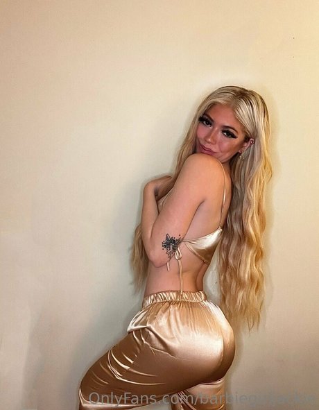 Barbiegirljackie pornographic star pictures