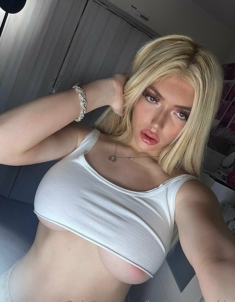 Barbiegirljackie sexy star gallery