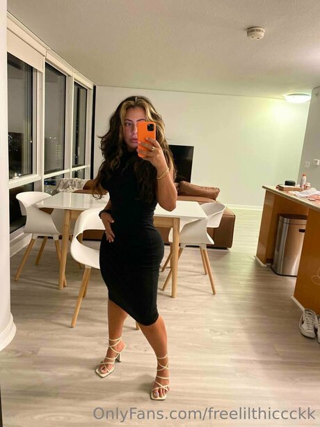 Lilthiccckktv sexy actress img