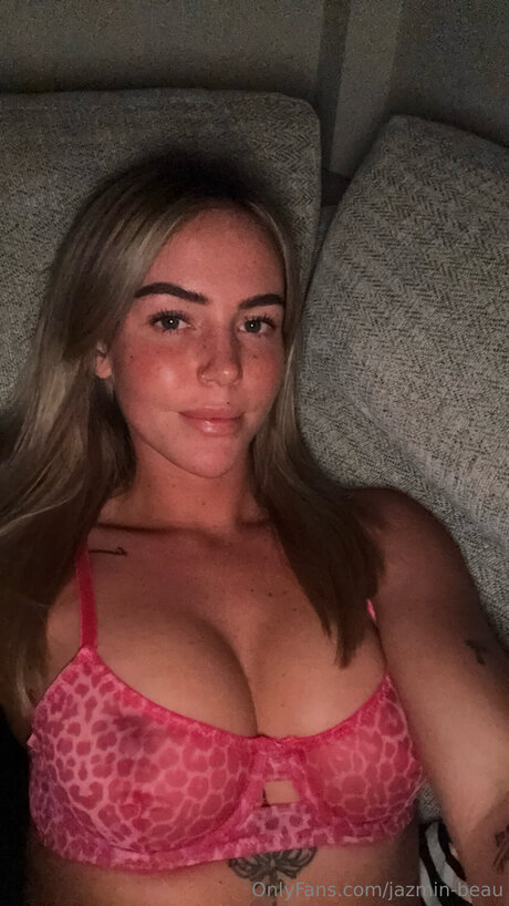 Jazmin Beau pornstar nice photos