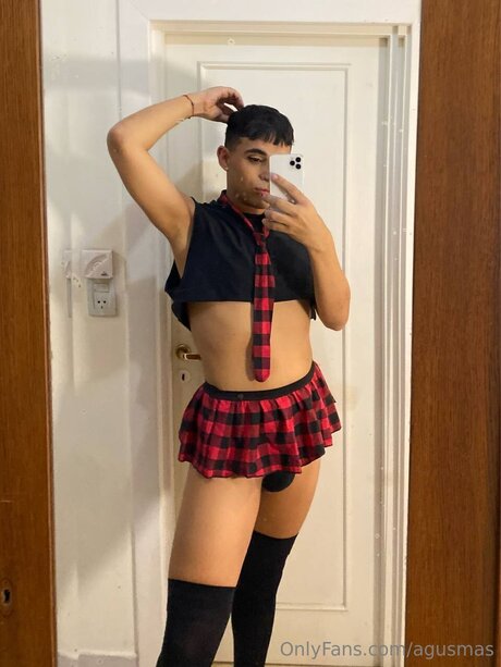 Agusmas naked actress photo