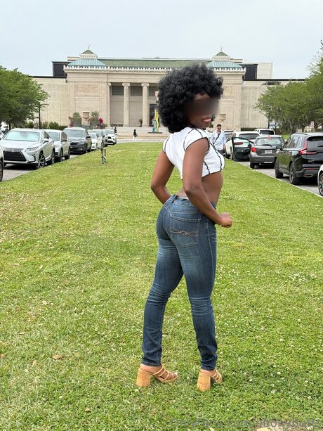 Ebonybutts star xxx archive