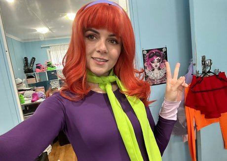 Tabootie model porn pictures