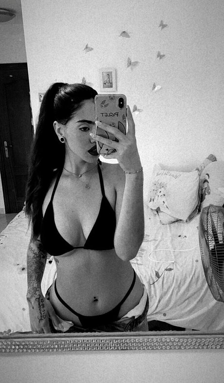 Valensoloella pornstar sex photo