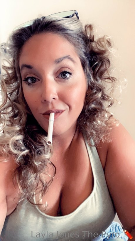 Layla Jones pornstar sexy images