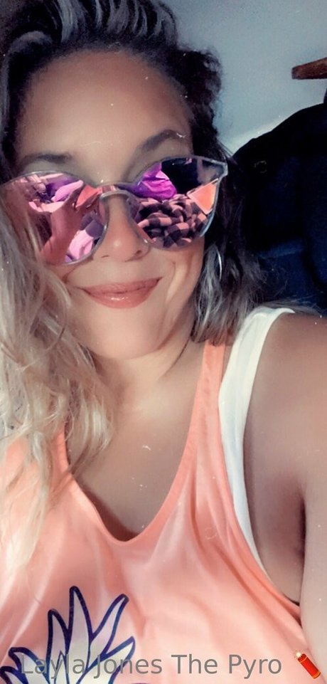 Layla Jones porn star pictures