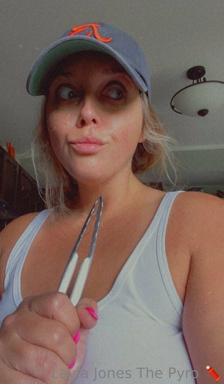 Layla Jones hd model archive