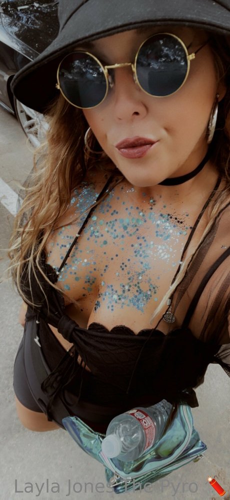 Layla Jones high quality star picture