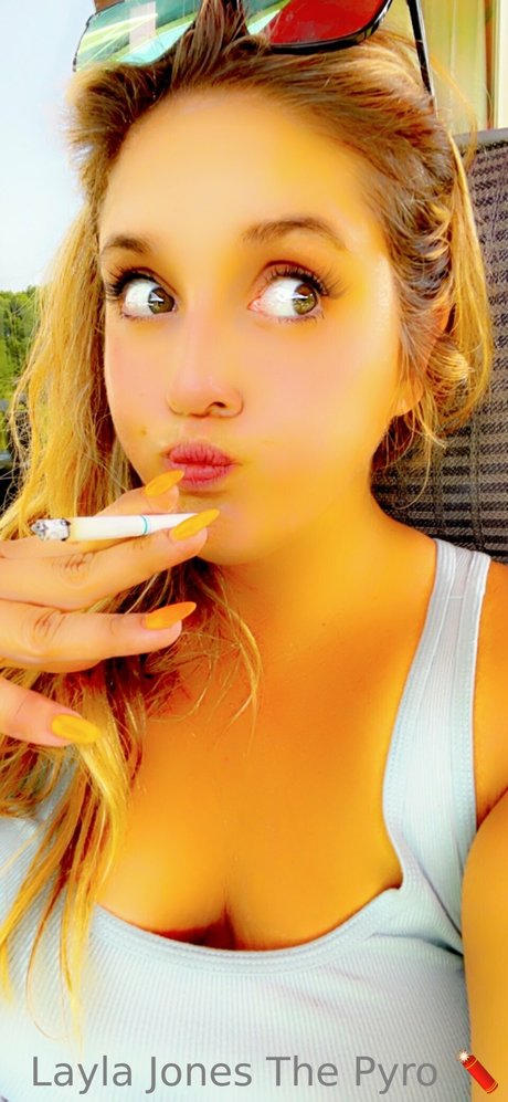 Layla Jones pretty model pictures