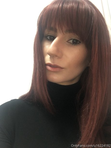 Radosveta naked model pictures