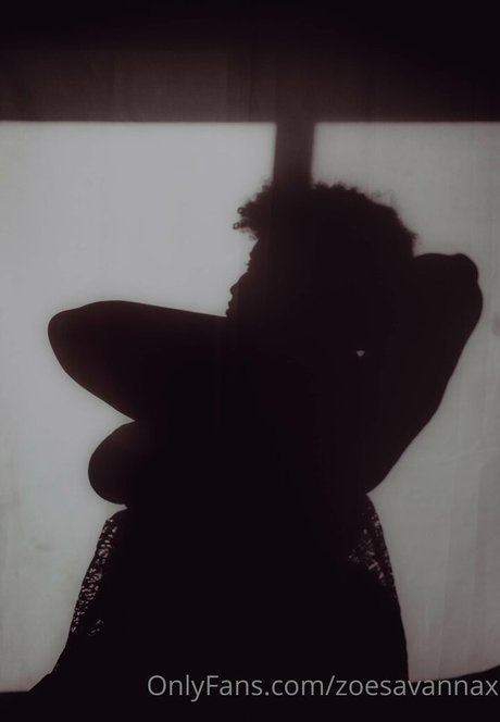 zoesavannax model nice image