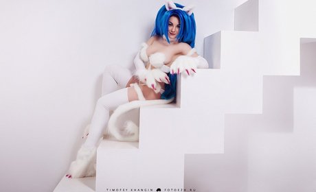 Zoe Volf Cosplay model pretty gallery