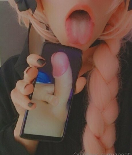 zoeqt erotic pornstar images