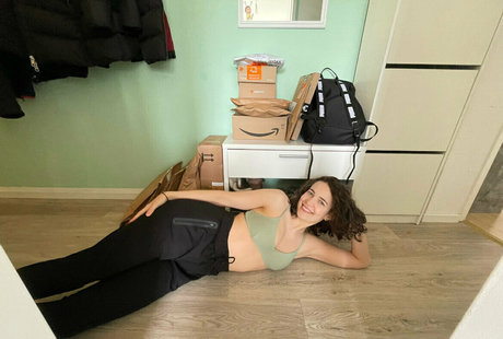 zoenafree model hd galleries