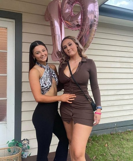 Zoe H pornstar nude galleries