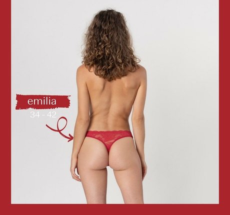 Zoe Camille erotic star img