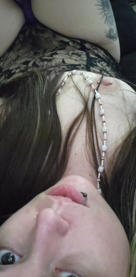 Zer0Doxy star pornographic pics