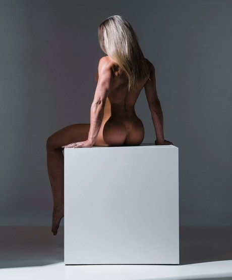 Aline Hirth xxx star photos