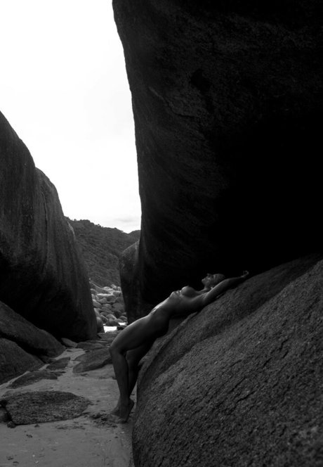 Aline Hirth pornstar erotic image