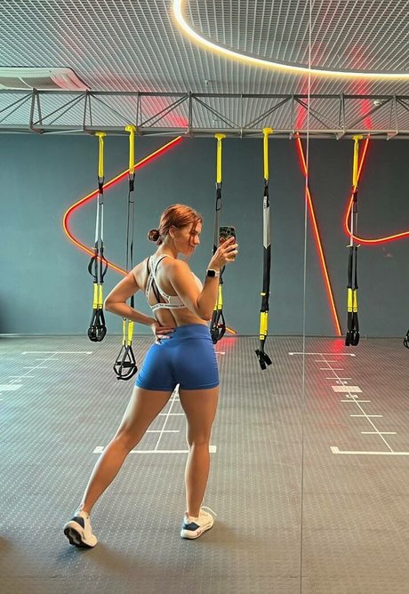 shulyyyyyy pretty pornstar pic