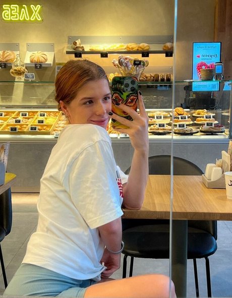 shulyyyyyy pornstar nice picture