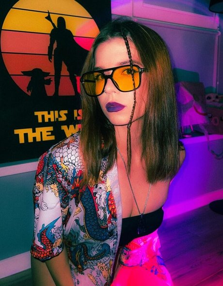 shulyyyyyy model sex pictures