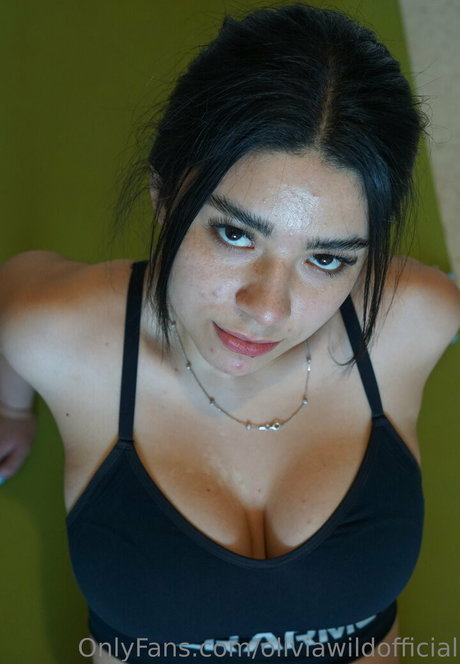 oliviawildofficial perfect actress pics