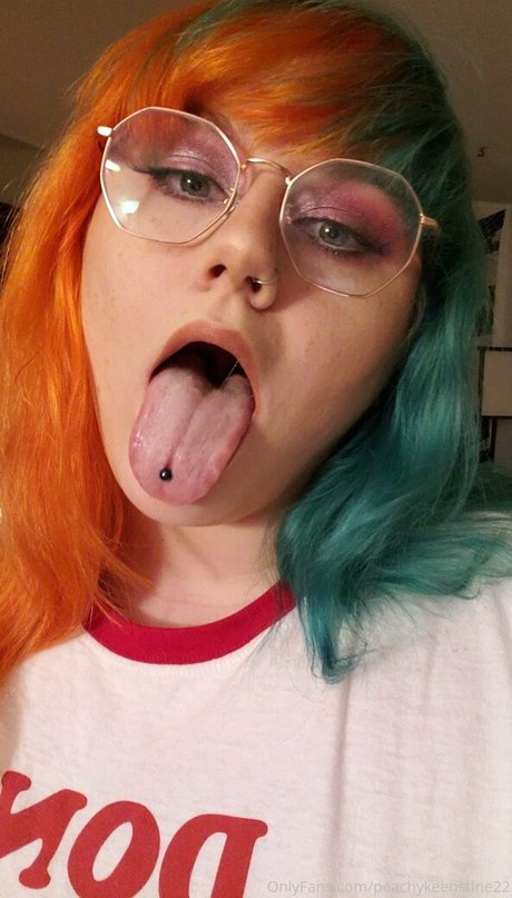 peachykeenstine22 nudes pornstar pic