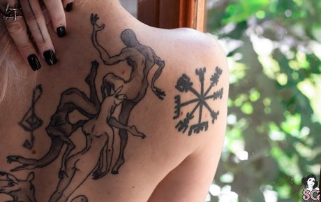 Valentina Fellina porn model picture