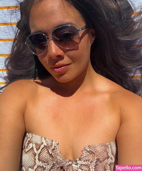 Celine Bizet Ildhusoy model porn image