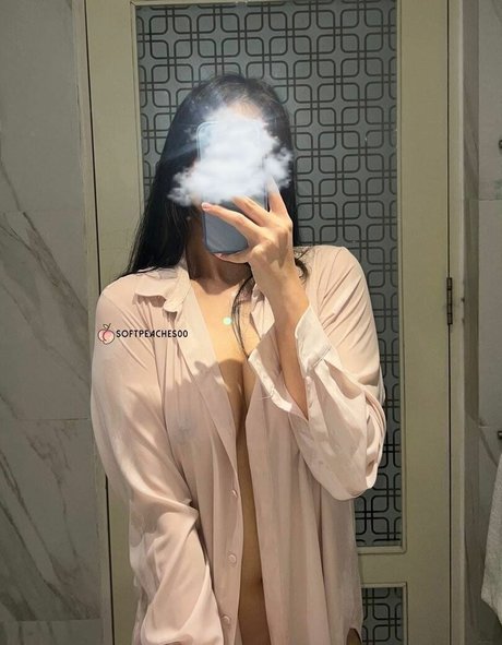 softpeaches00 model pretty img