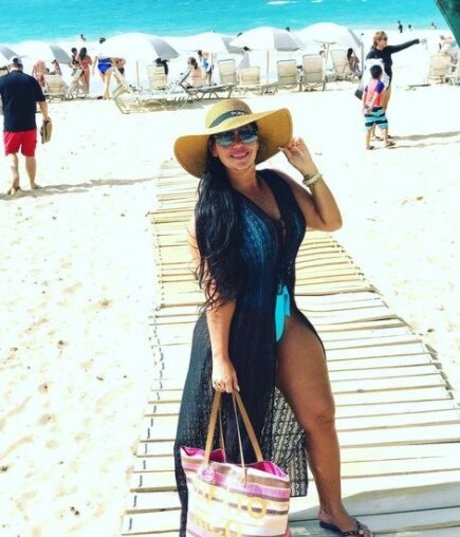 Coroa Gostosa star xxx galleries