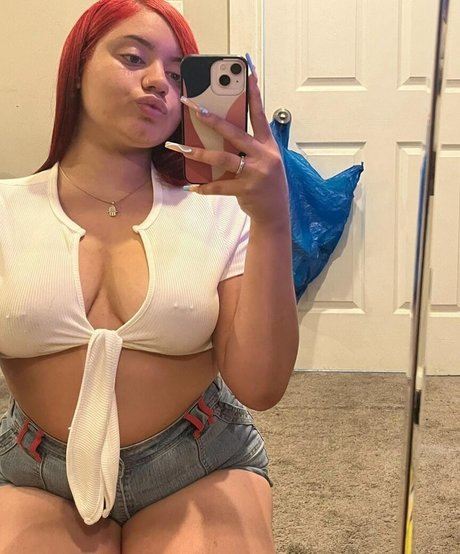 Sesy Dadoll porn star photos