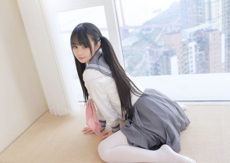 Aninnyan model nice picture