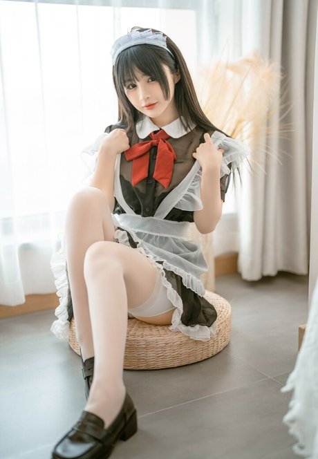 Aninnyan pornographic model photos