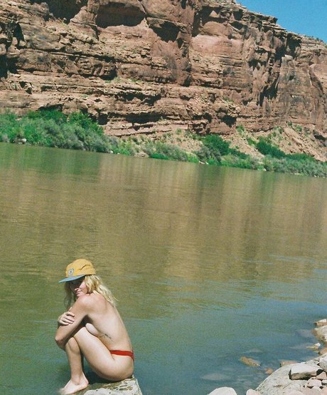 Willow Shields perfect star pics