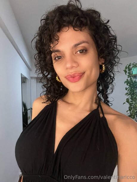 Valentinaricco nude pornstar pics