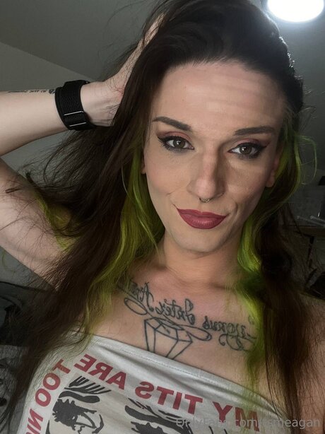 Tsmeagan pornographic model pictures