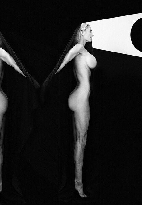 Hotwives XXX free actress images