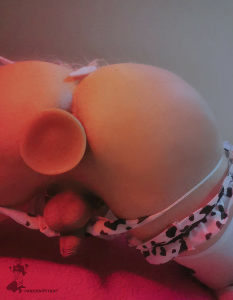 DarkWaifuTrap model exclusive img