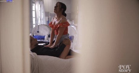 Jennifer White hd pornstar photos