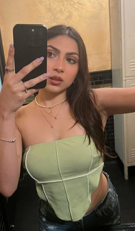 Alondra Delgado actress pics