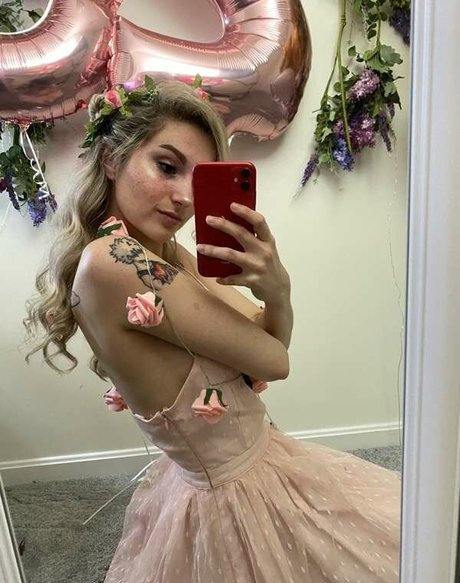 Busy B ASMR pornstar top pics