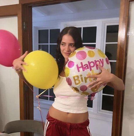 Luna Blaise best model photos