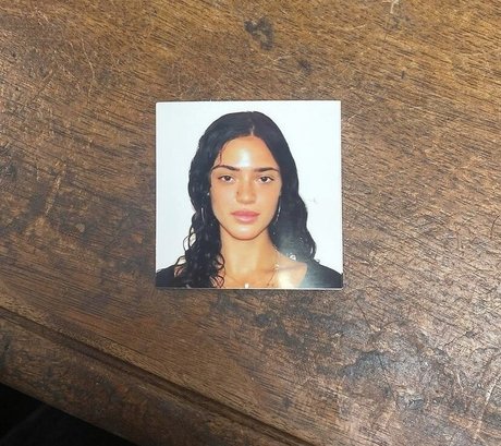 Luna Blaise nice pornstar image