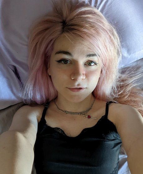 oncloud e actress pic