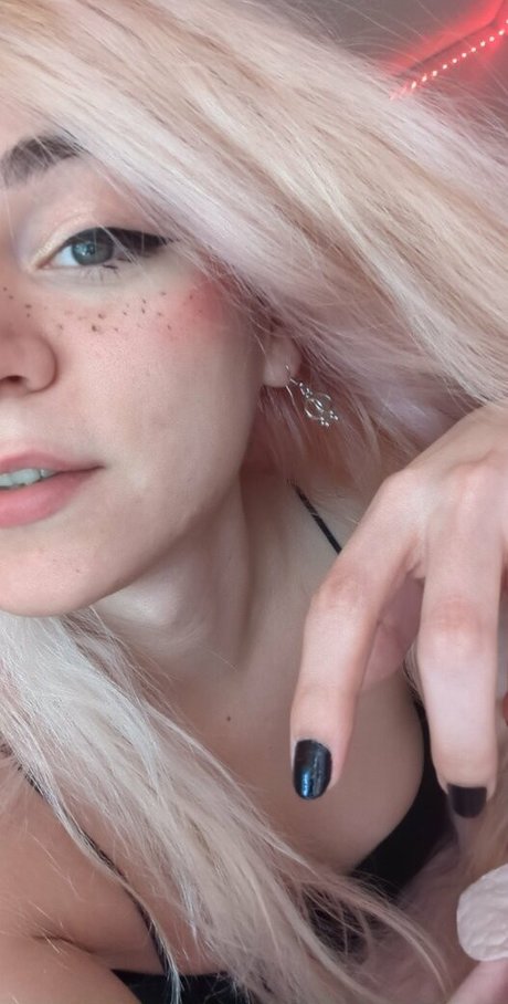 oncloud e hot pornstar pictures