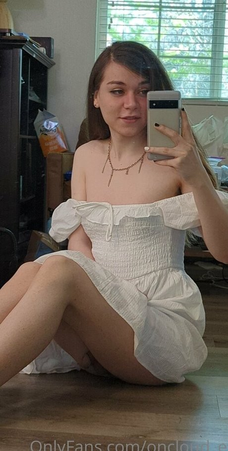 oncloud e perfect pornstar photo