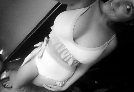 hairy armpits onlyfans hd photo